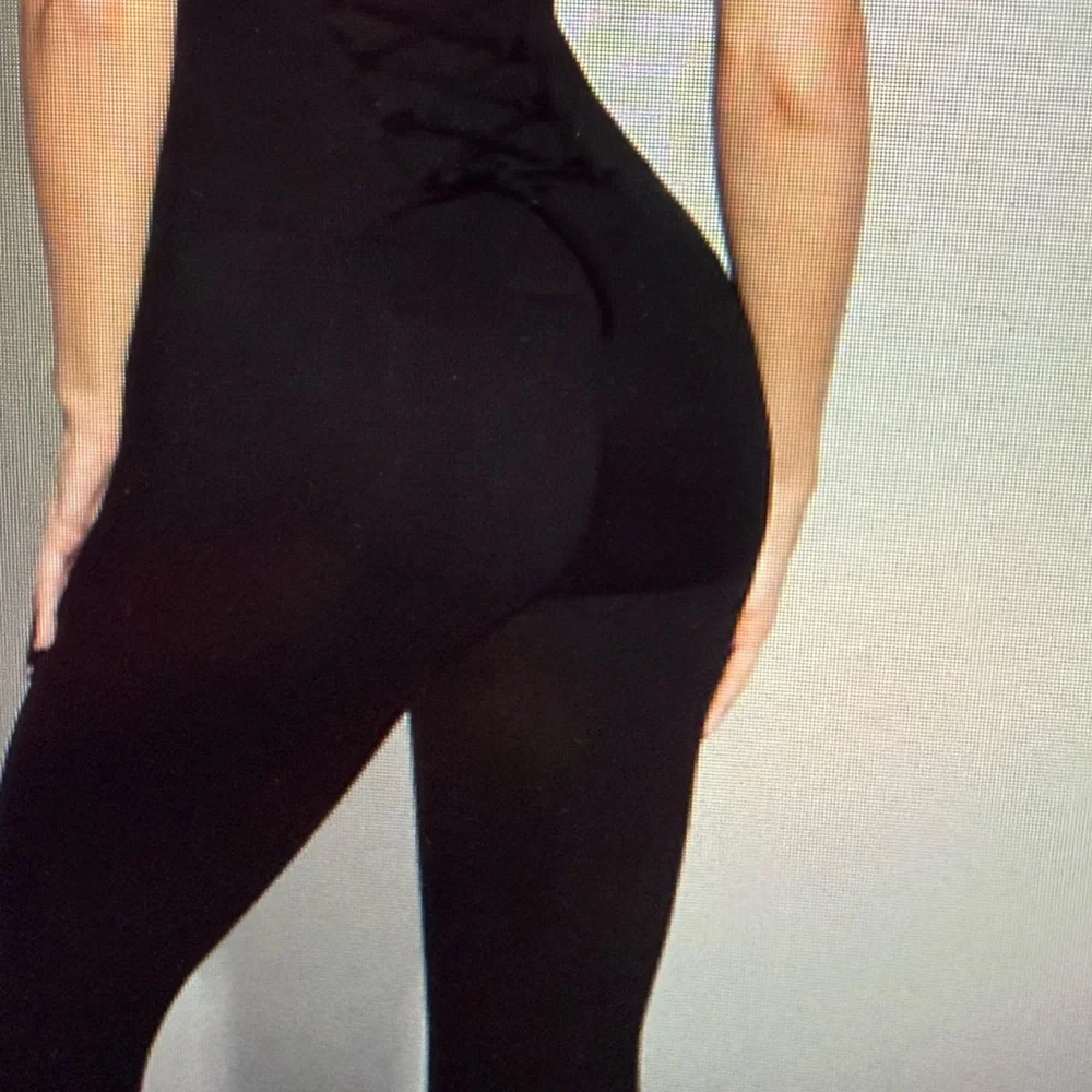 NWT- TA3 Corsety Flare Legging Size Small 30 inch inseam - Picture 3 of 11
